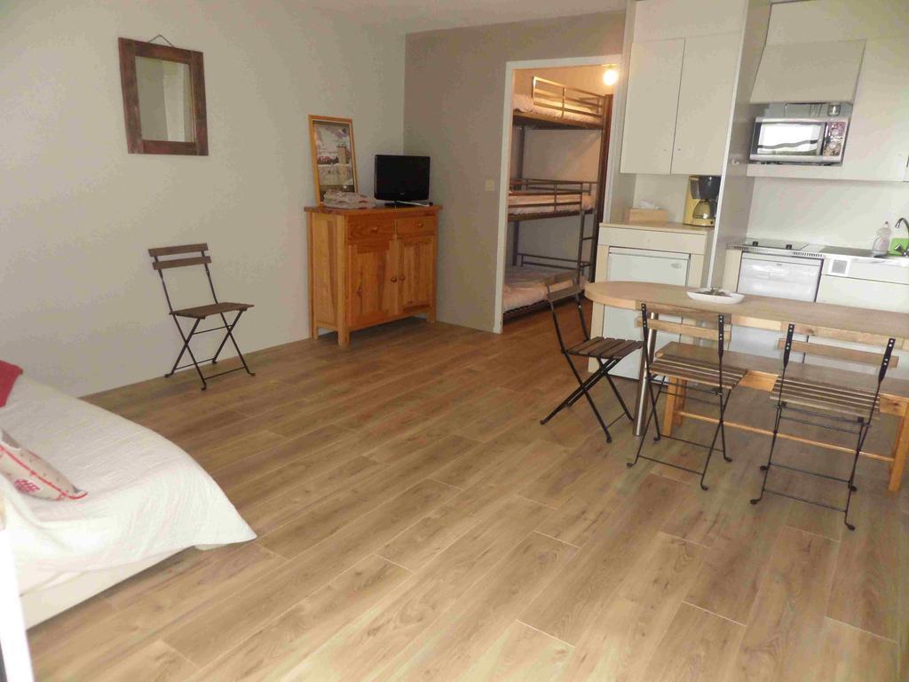 Appartements Les Balcons Du Soleil Font-Romeu-Odeillo-Via Værelse billede
